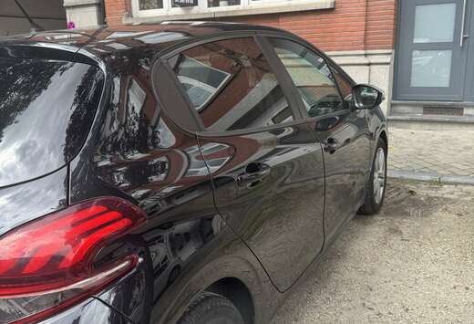 Peugeot 1.2i PureTech Signature S&S (EU6.2)