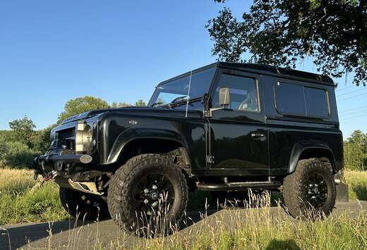 Land Rover 90 2.2 TD4
