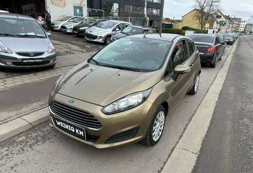 Ford 1.25i Ambiente**12M GARANTIE**CARNET COMPLETS**