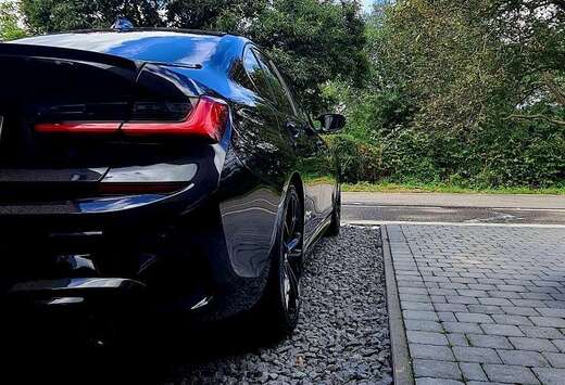 BMW Bmw 320D Full M/Black Pack