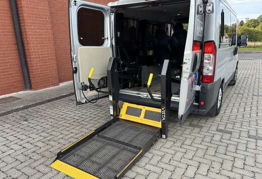 Peugeot 2.2 HDi  PMR Equipé Handicap