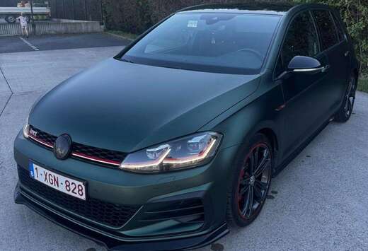 Volkswagen Golf GTI (BlueMotion Technology) DSG Perfo ...