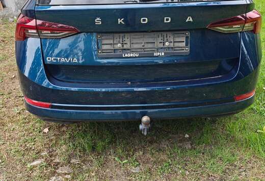 Skoda Octavia 2.0 TDi SCR Clever DSG