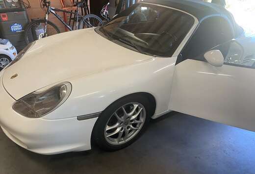 Porsche 2.7i