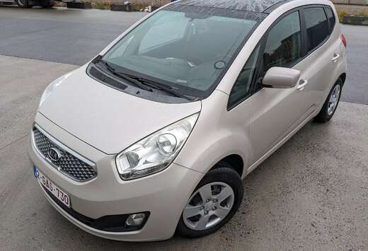 Kia Panoramic Open Roof, Parkeercamera en Trekhaak