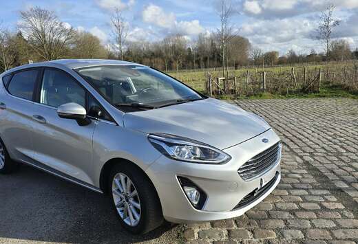 Ford Titanium 1.1TI VCT