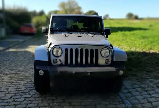 Jeep Wrangler 2.8 CRD DPF Automatik Sahara