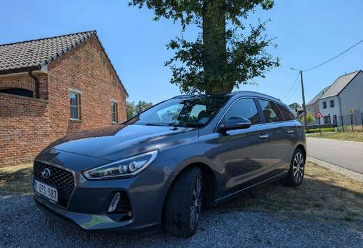 Hyundai i30 SW 1.4 T-GDi Sky DCT