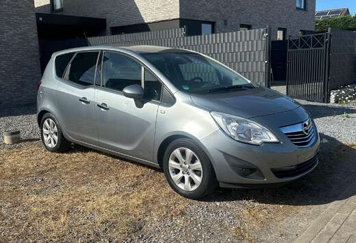 Opel Meriva 1.3 CDTi Cosmo DPF