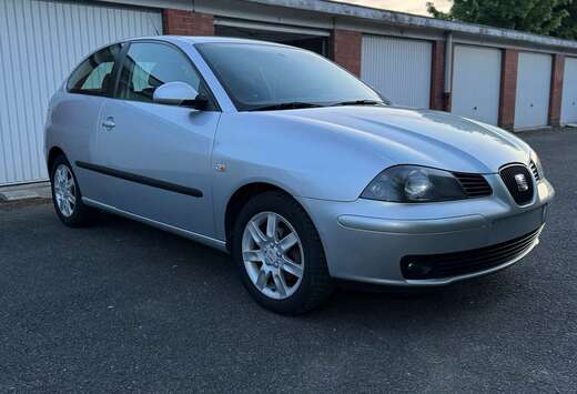 SEAT 1.4 16V Automatik Reference