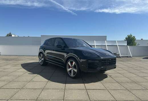 Porsche Cayenne Turbo E-Hybrid 22\