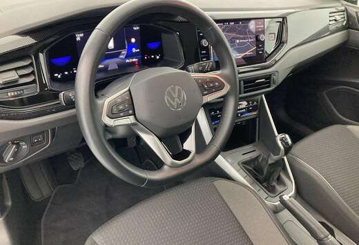 Volkswagen LIFE 1.0TSI 70kW(95cv) 5V * CLIM * CARPLAY ...