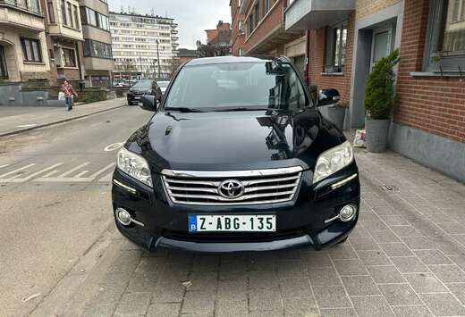 Toyota RAV4 2.2 D-4D D-CAT 4x4 VXE GPS DPF