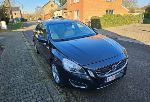 Volvo S60 2.0T