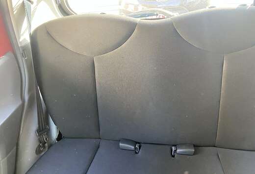 Toyota 1.0i VVT-i Plus