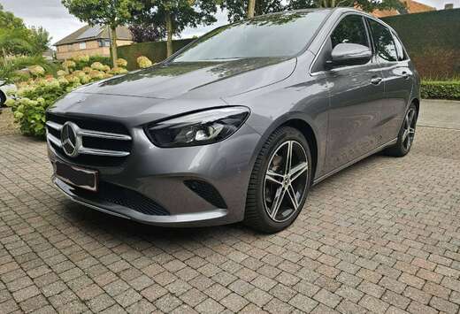 Mercedes-Benz B 180 Luxury Line