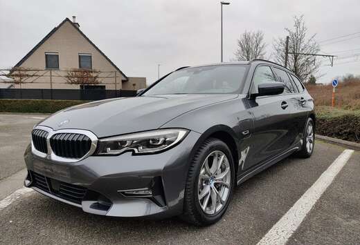 BMW 330e Touring Plug-in Sportpack LED Leder Garantie