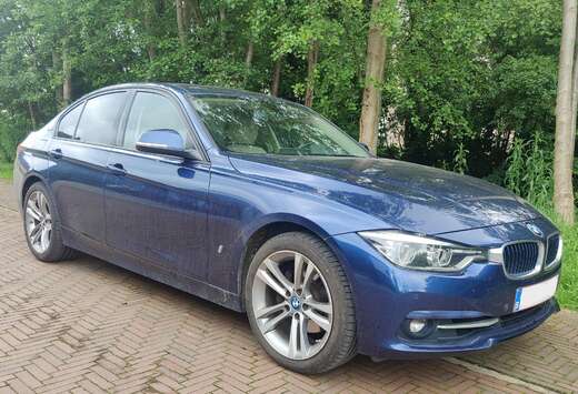 BMW 330e iPerformance Sport Line