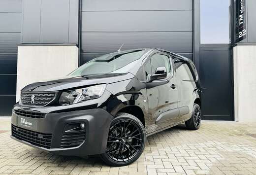 Peugeot 1.5 BlueHDi L1 STD Light Pro (EU6.3)