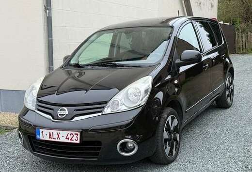 Nissan 1.5 dCi / 1er Main / Carnet / Navi / Cuir / Cl ...