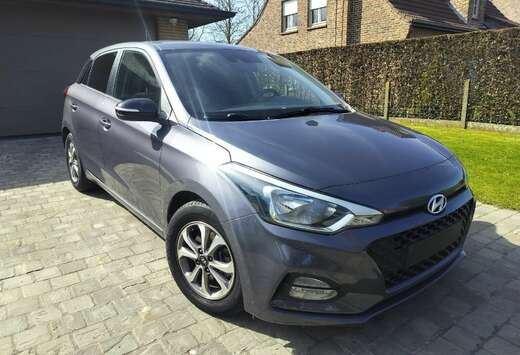 Hyundai AUTOMAAT MET CARPLAY EN GARANTIE