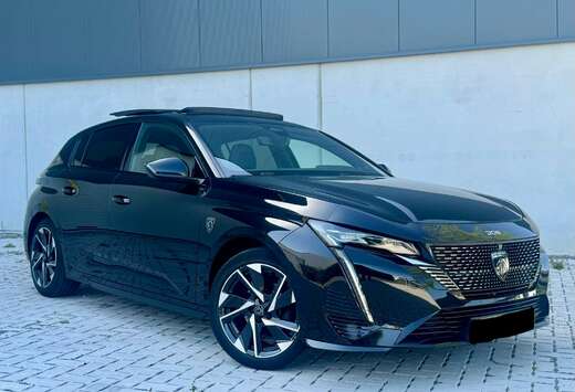 Peugeot 1.2i GT line / Full - Pano - 360 Camera - Mas ...