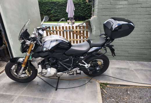 BMW BMW R 1250 R TRIPLE BLACK – 2023 – 8 000 KM � ...