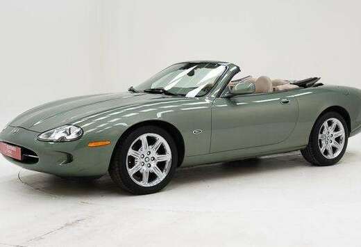 Jaguar 4.0 \'2000 CH00038