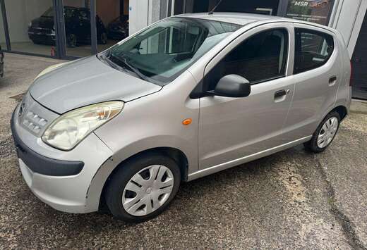 Nissan Pixo 1.0i