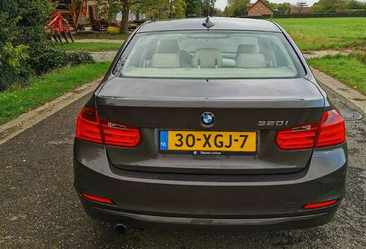BMW 320i xDrive Aut.