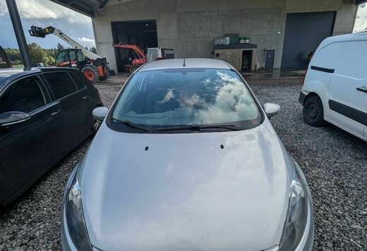 Ford Fiesta+1.25i+Titanium