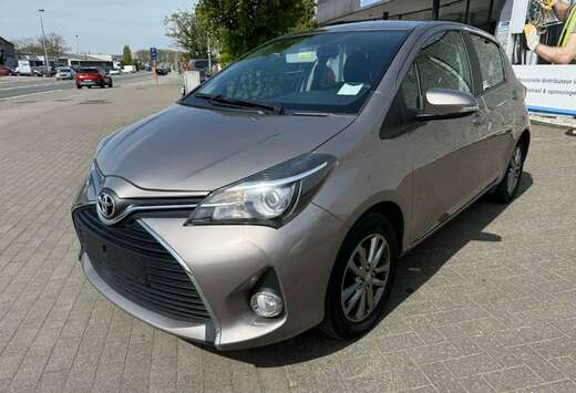 Toyota Yaris 1.33i VVT-i Comfort and pack Style GARAN ...