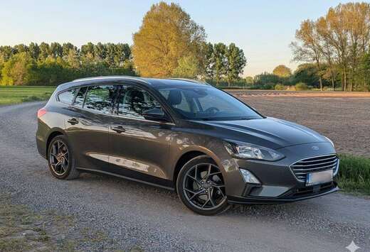 Ford Focus 1.0 EcoBoost Connected