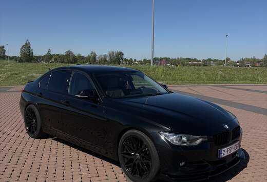 BMW 328i Sport-Aut. Sport Line