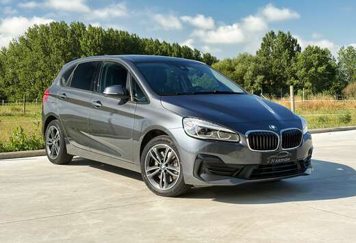 BMW Active Tourer PHEV 225xe * PANO * CAMERA *
