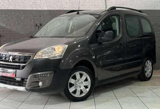Peugeot Partner Tepee 1.2 PureTech//1ere Pro//Carnet/ ...