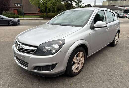 Opel Astra 1.7 CDTi Enjoy Active