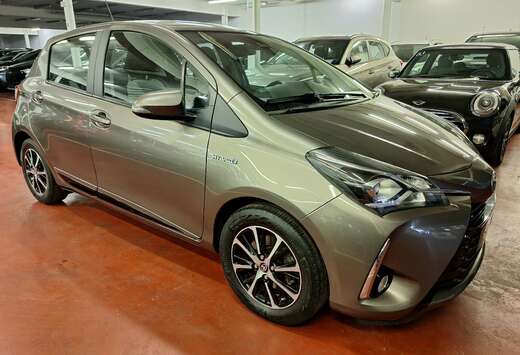 Toyota 1.5i VVT-i Hybrid Comfort E-CVT