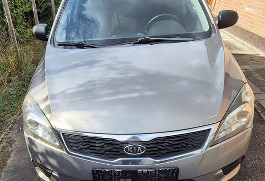 Kia Ceed 1.6 CRDi LX