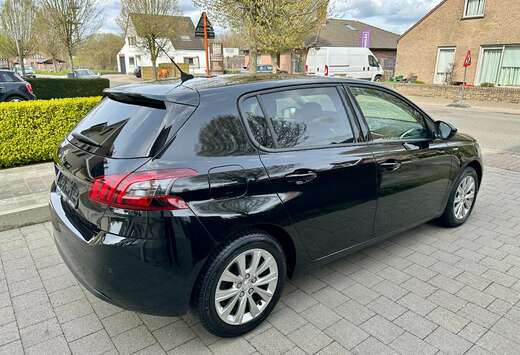 Peugeot 308 1.2 PureTech Style (EU6.3)