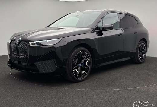 BMW xDrive 40/ M PAKKET/ TREKHAAK