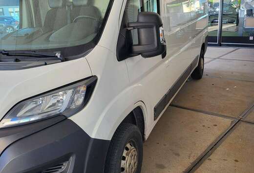 Peugeot 2.0 BlueHDi L3H2 Premium S/S