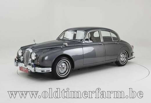 Double V250 \'63 CH42bw