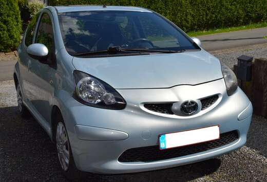 Toyota Aygo 1.0i VVT-i Plus MMT