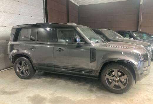 Land Rover 110 3.0 D D250 X-Dynamic SE AWD