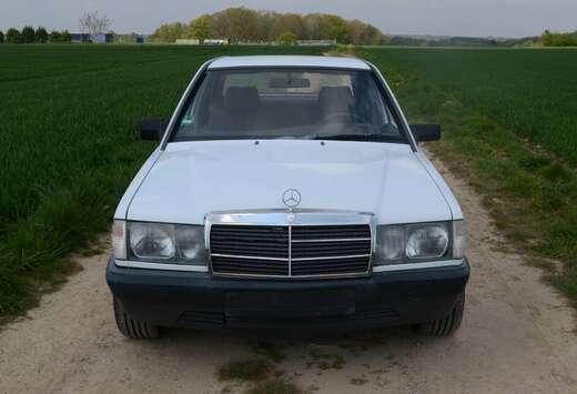 Mercedes-Benz 190E W201