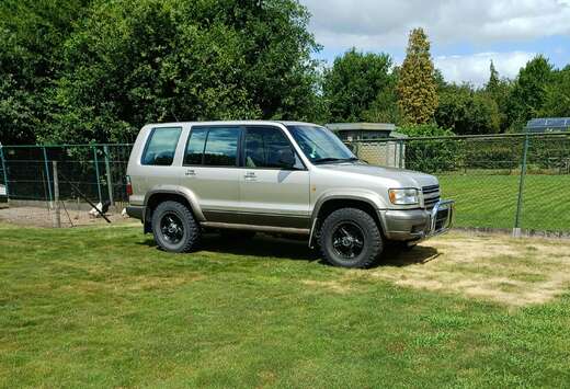 Isuzu