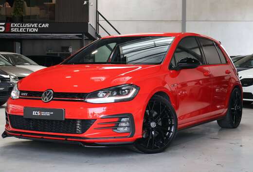 Volkswagen Golf 2.0 TSI