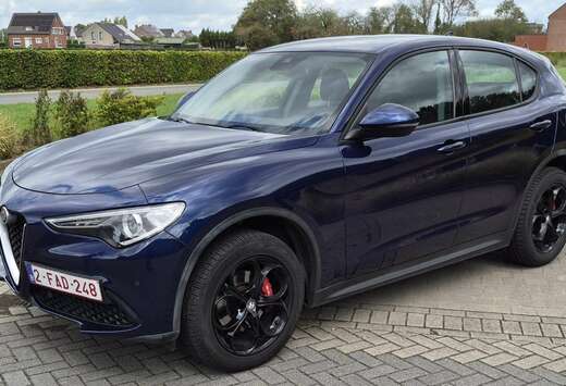 Alfa Romeo 2.0 T AWD Super (EU6d-TEMP)