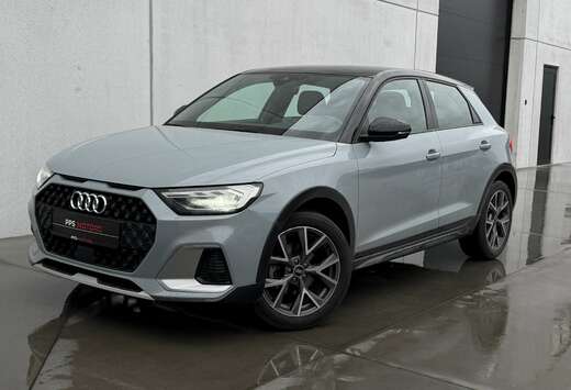 Audi 30 TFSI CITYCARVER  S-LINE  LED  APPLE CARPLAY